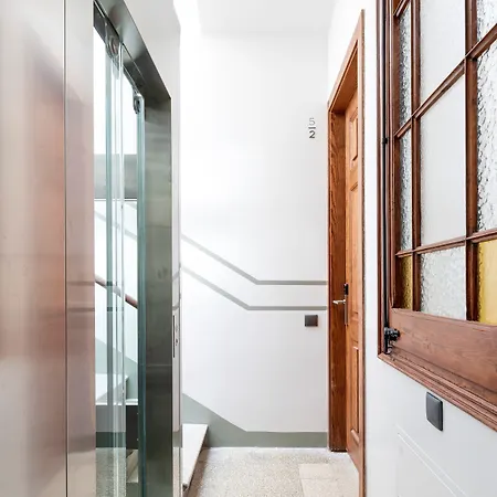 Aspasios Sagrada Familia Apartmán *