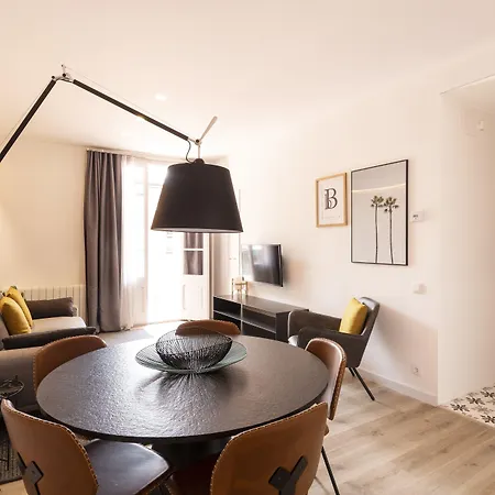 Aspasios Sagrada Familia Apartmán *