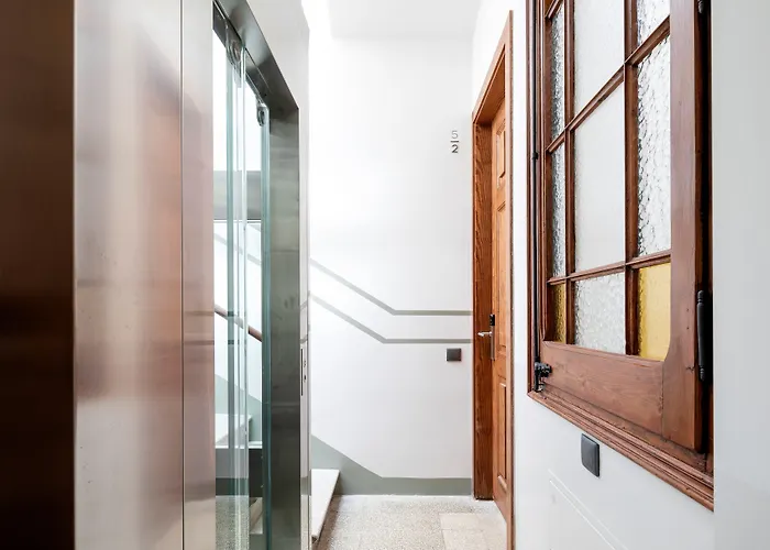 Aspasios Sagrada Familia Apartment *