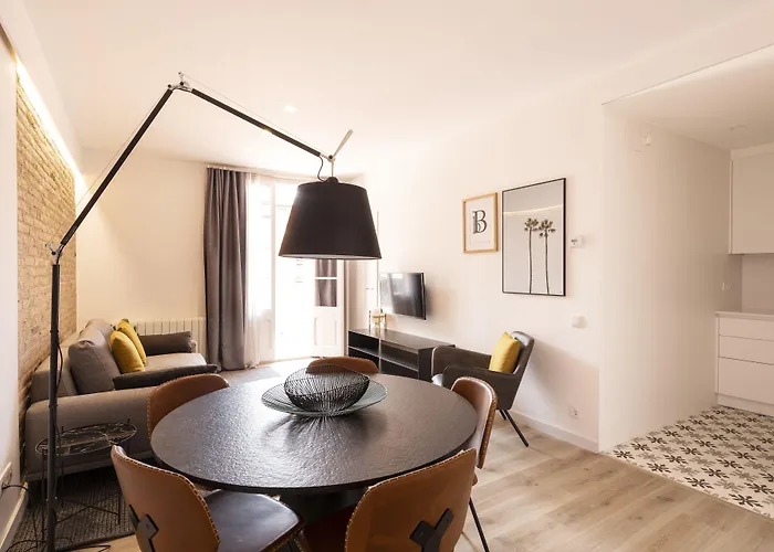 Aspasios Sagrada Familia Apartment *